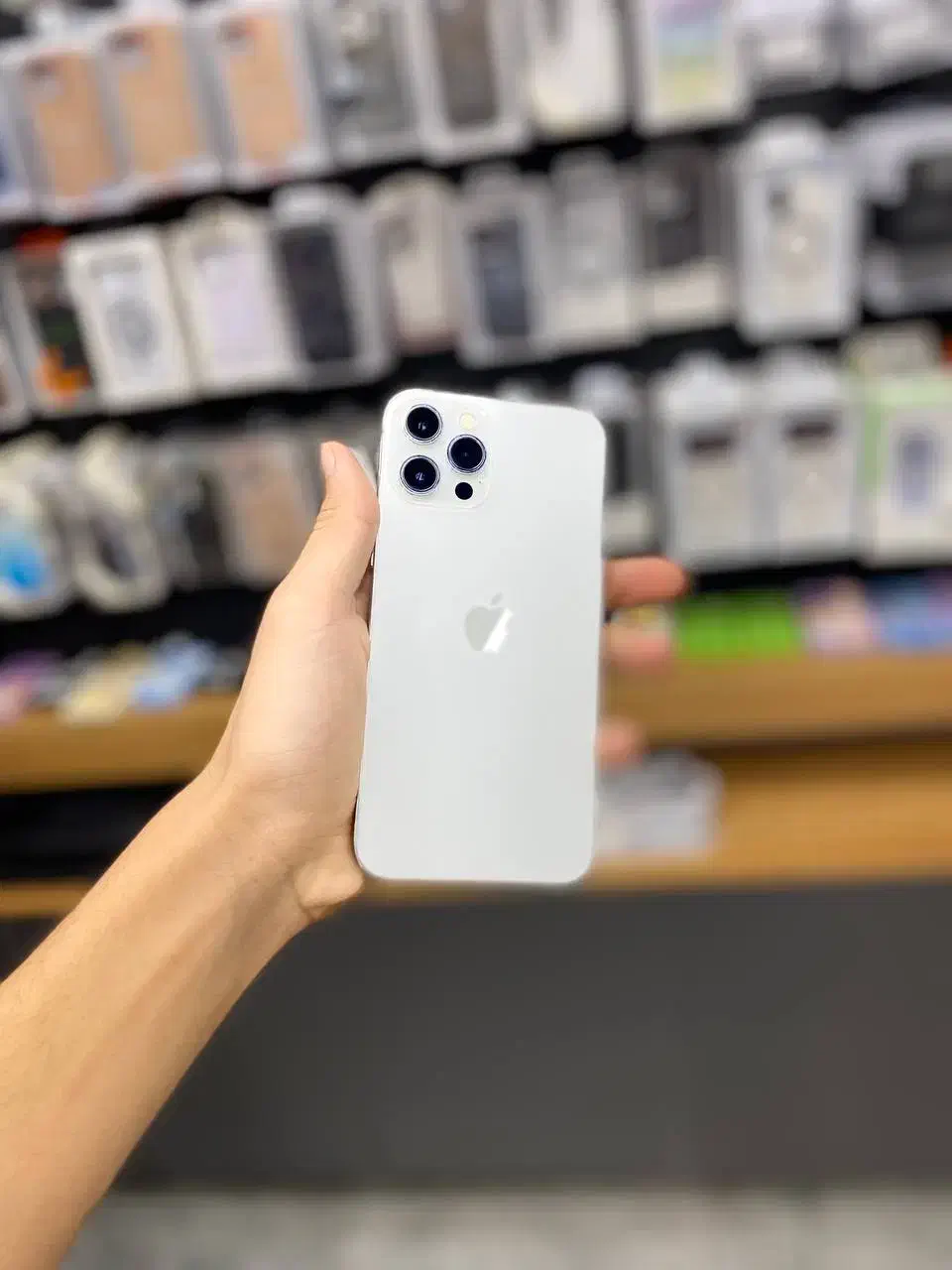 آیفون12نرمال12پرو12پرومکس بودن ضامن وچک باکارت ملی|موبایل|تهران, سیمای ایران|دیوار