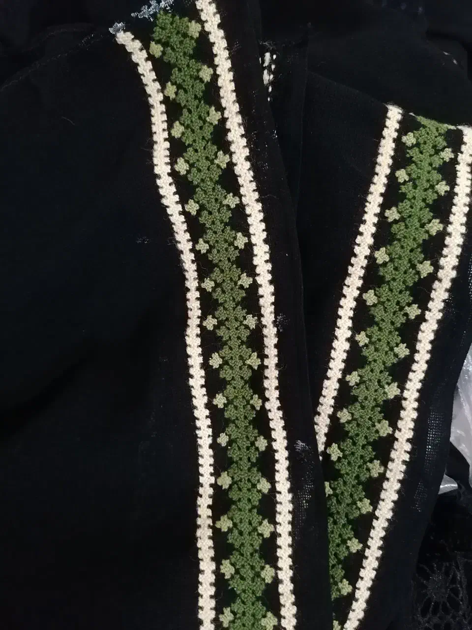 دوخت پلیوار|لباس|خاش, |دیوار