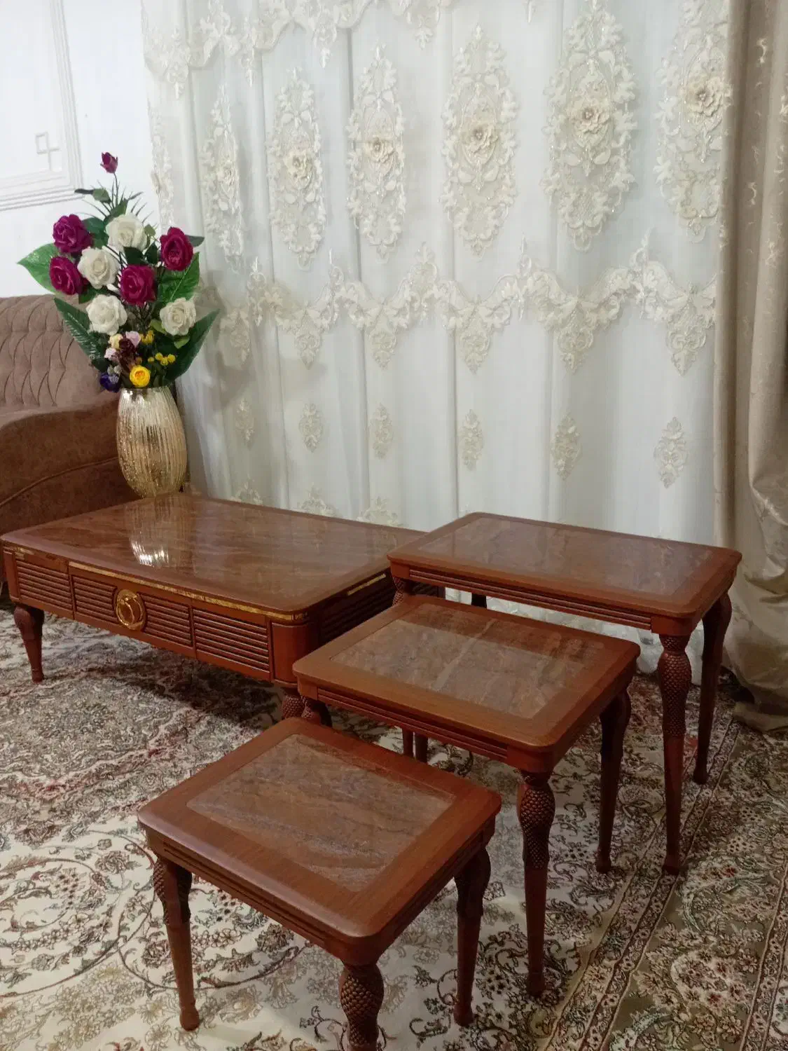 جلو مبلی و عسلی|مبلمان خانگی و میز عسلی|میانه, |دیوار