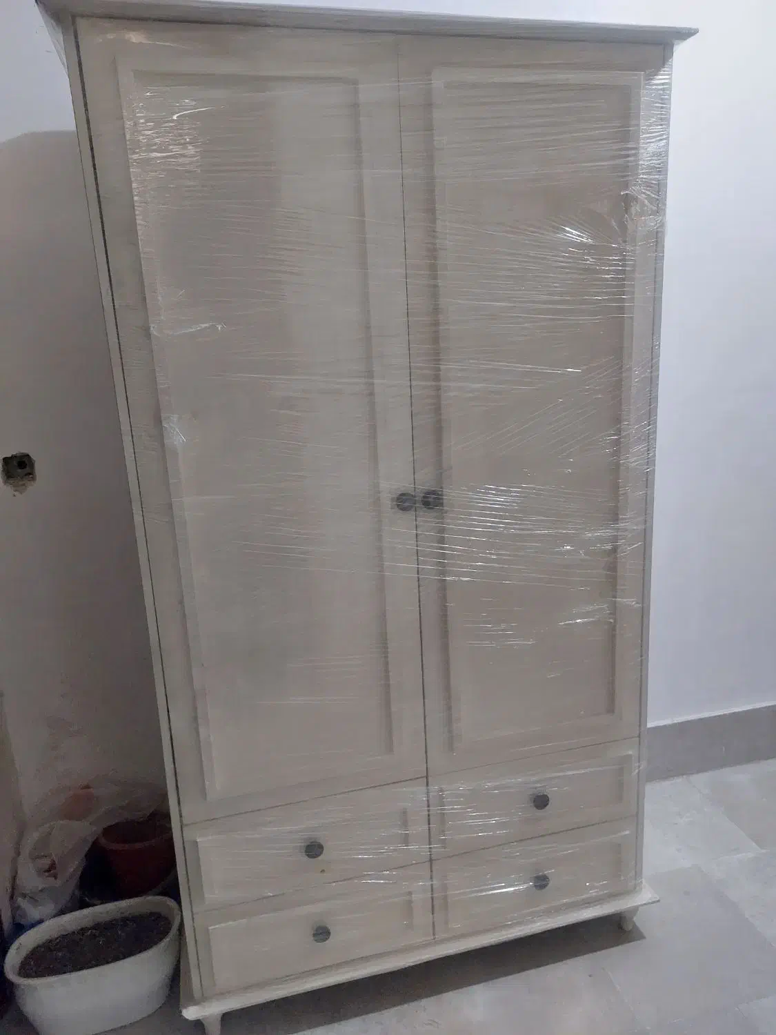 کمد نو دو در چهار کشو|جاکفشی، کمد، دراور|هشتگرد, شهرک گلخانه|دیوار