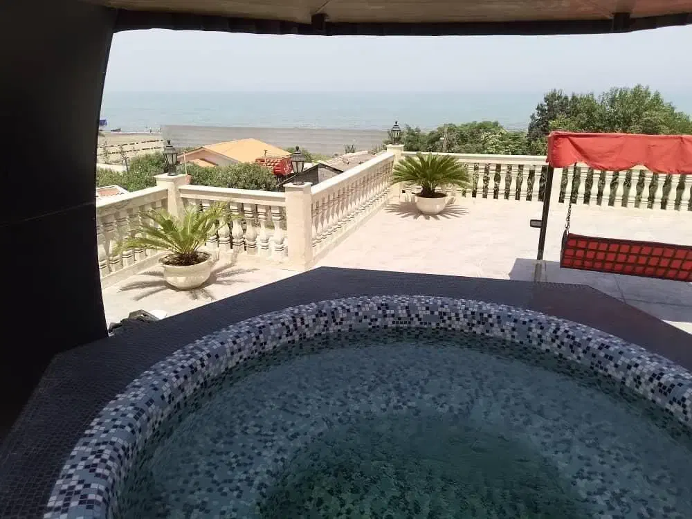 ویلا سه خواب ساحلی|اجارهٔ کوتاهمدت ویلا و باغ|رامسر, |دیوار