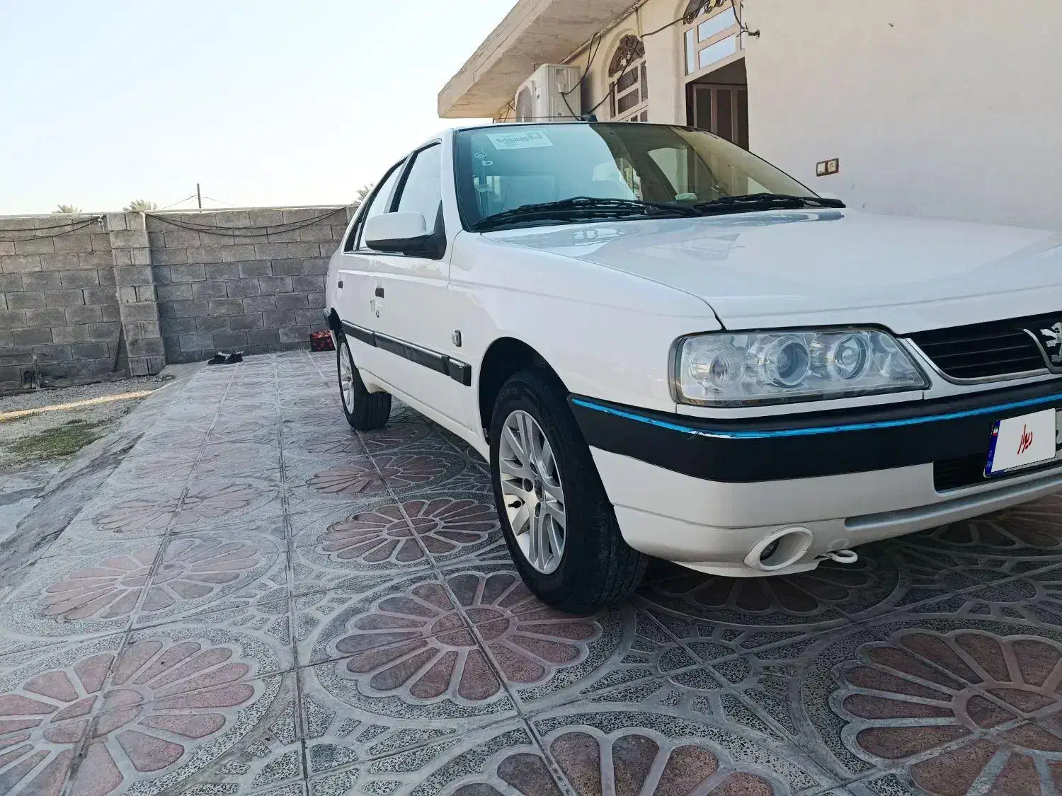 فروشی|خودرو سواری و وانت|کازرون, |دیوار