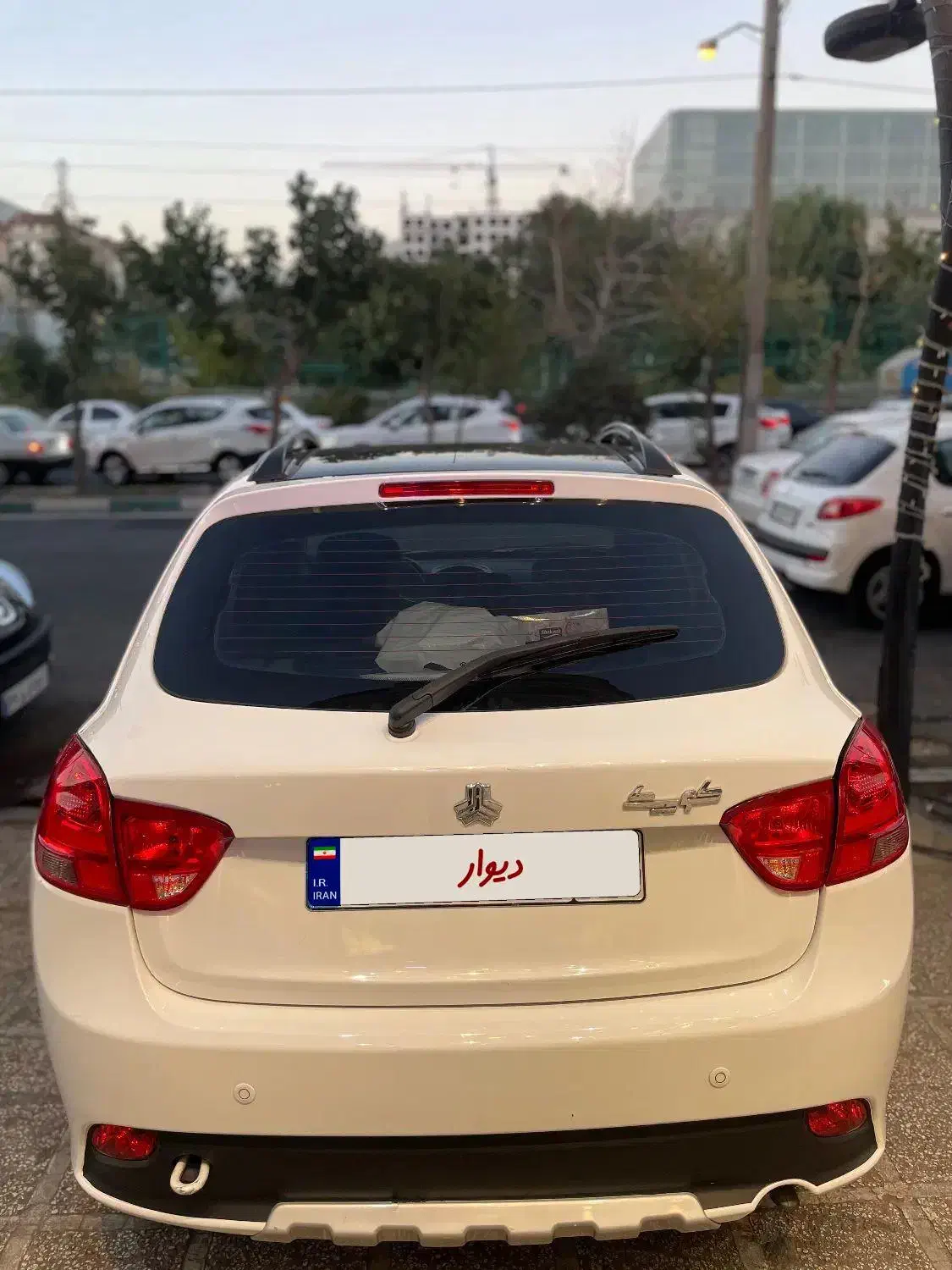 کوئیک rs 1402 بی‌رنگ|خودرو سواری و وانت|تهران, پونک|دیوار