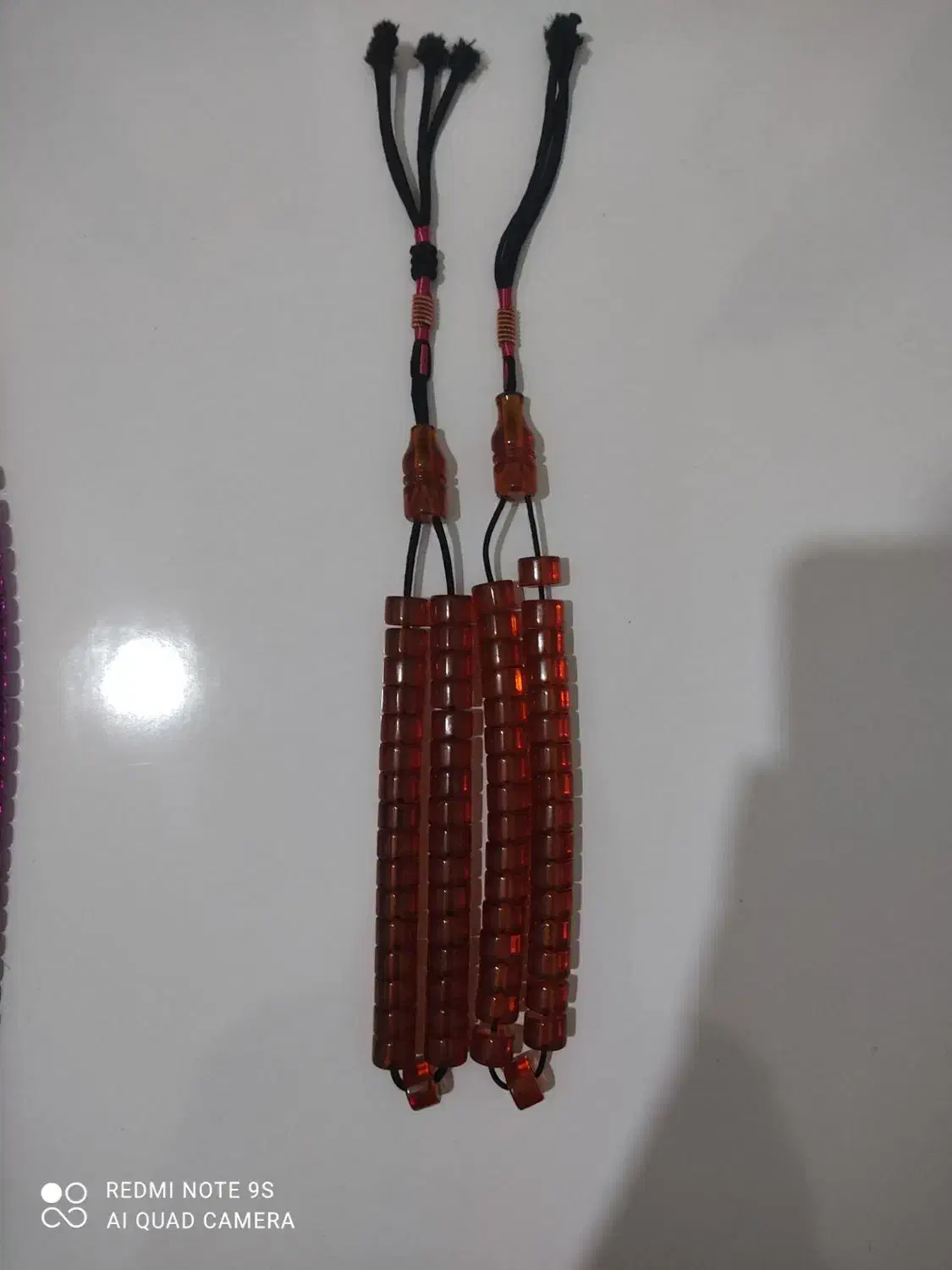 تسبیح سندلوس|کلکسیون اشیاء عتیقه|زنجان, |دیوار