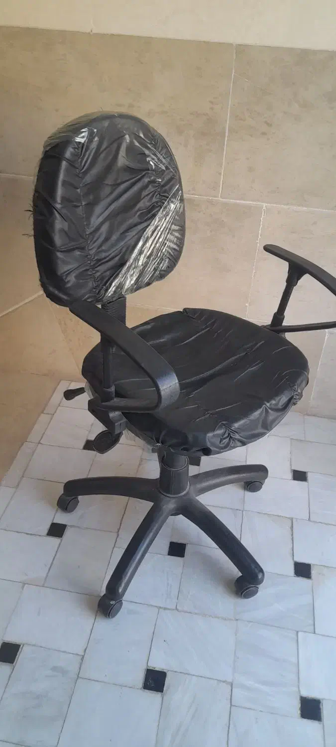 2تا صندلی چرخدار|مبلمان اداری|قم, شهرک امام حسن|دیوار