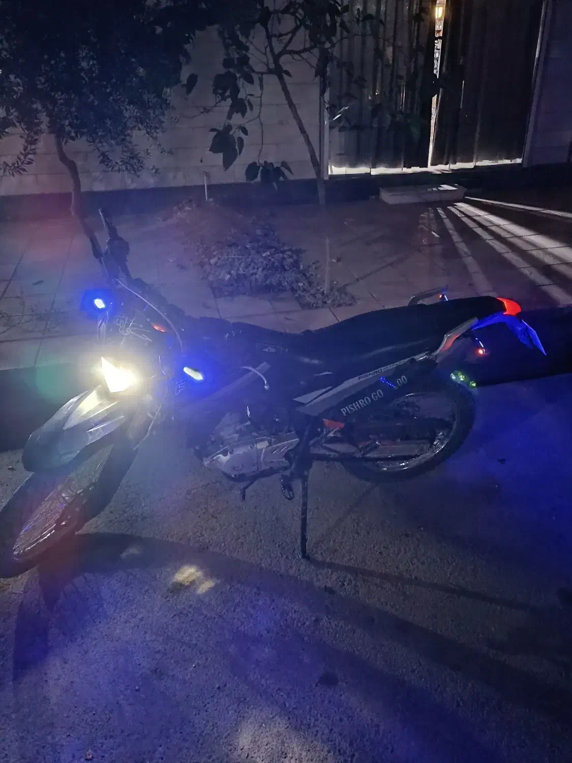 موتورسیکلت پیشرو 200 مدل 94 مدارک کامل|موتورسیکلت|بندر ترکمن, |دیوار