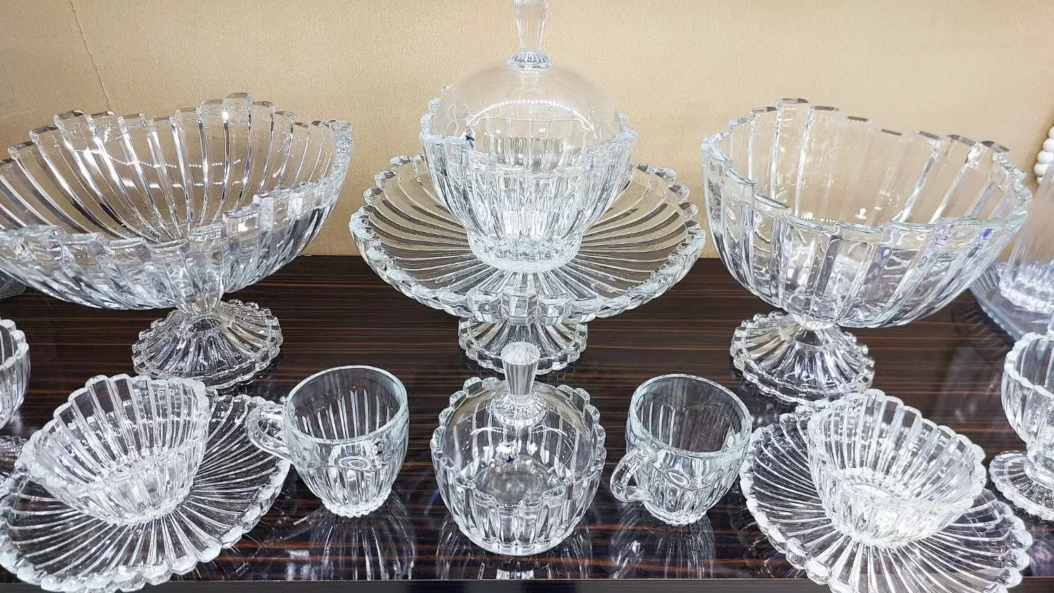 سرویس کریستال ۱۷ پارچه برلین در فروشگاه رسولی|ظروف سرو و پذیرایی|مشهد, شهرک رازی (شهرک غرب)|دیوار