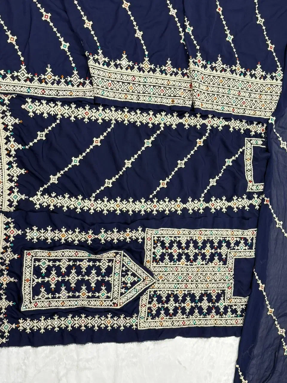 دست دوچ فروشی|لباس|چابهار, |دیوار