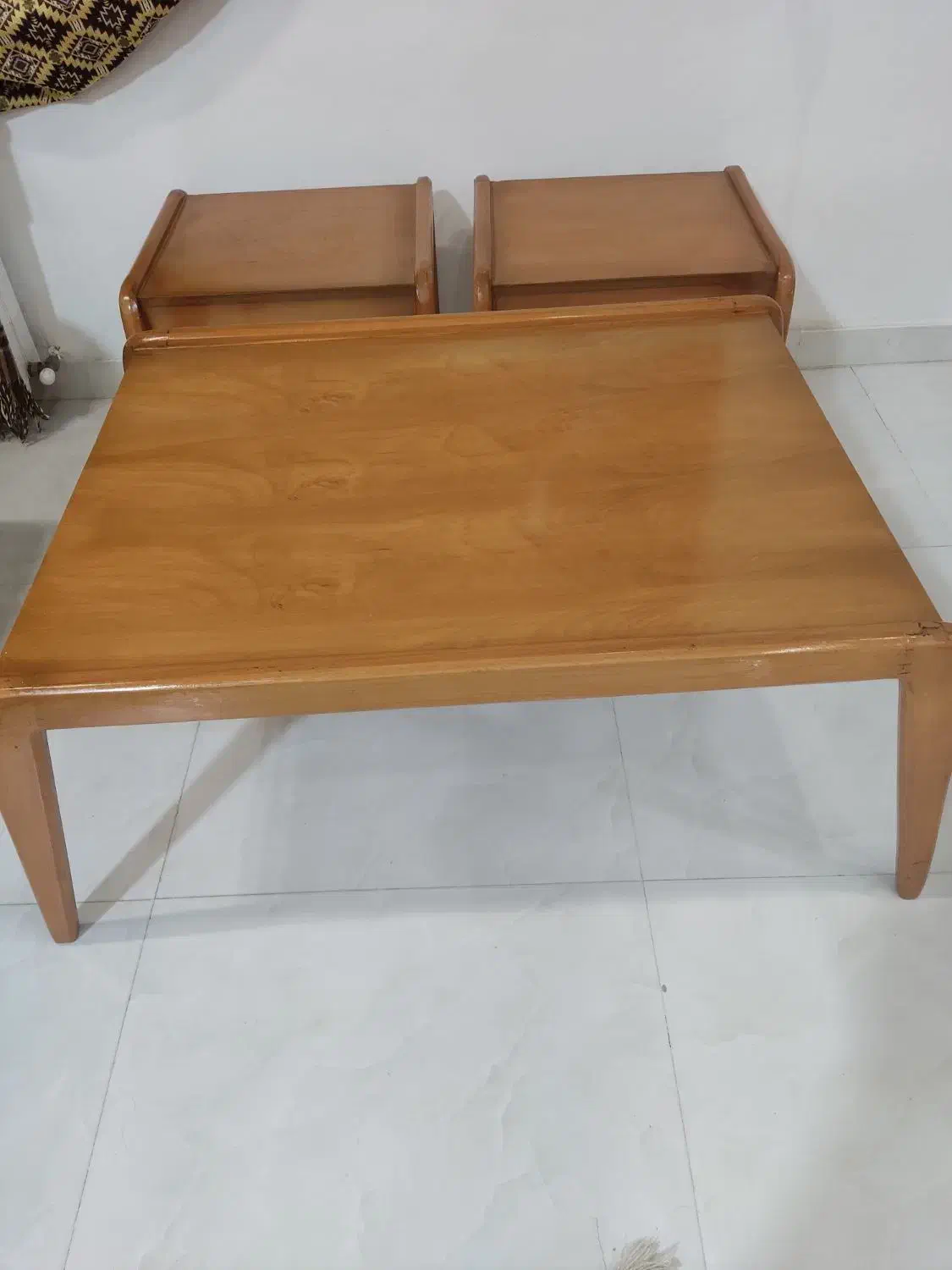 یک عدد میز جلو مبلی و دو عدد عسلی|مبلمان خانگی و میز عسلی|نوشهر, |دیوار