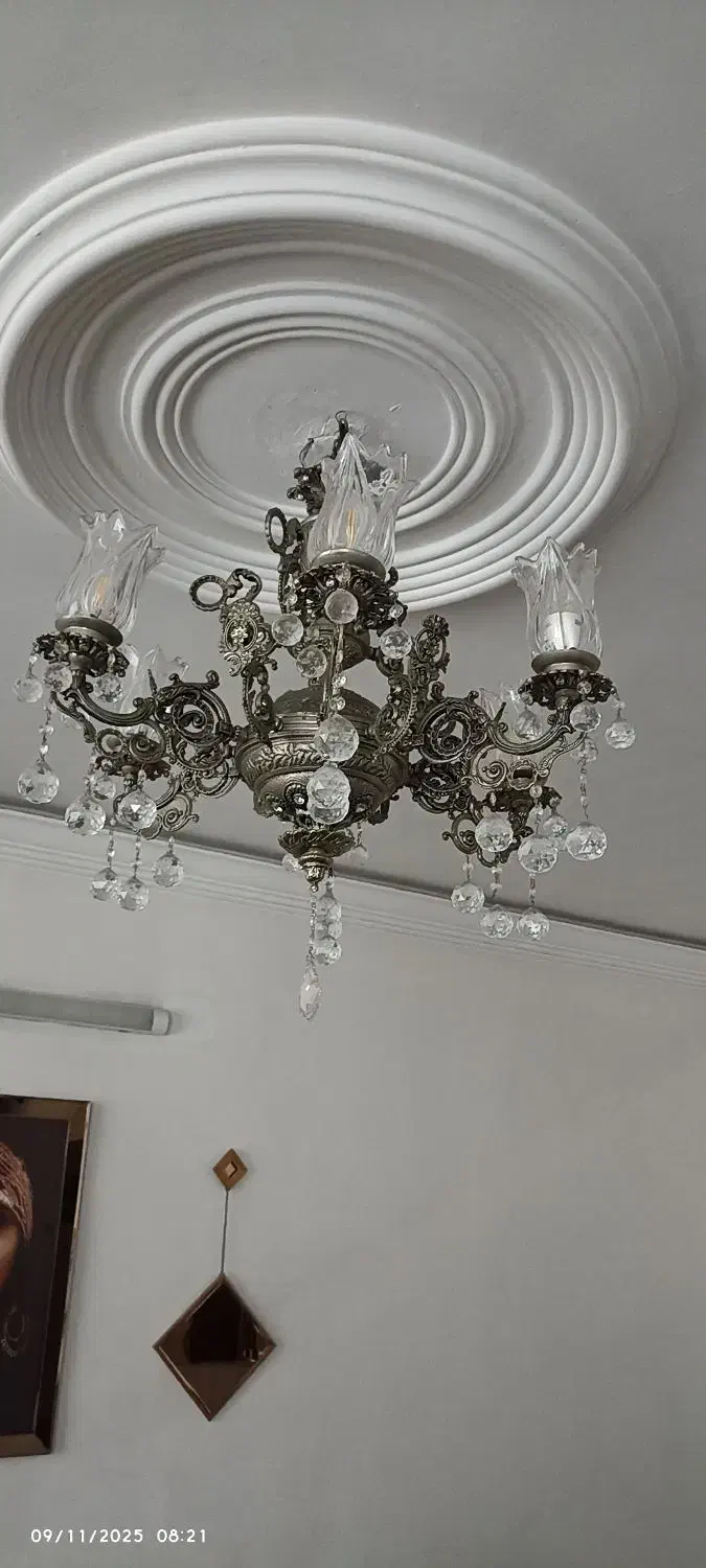 لوستر ۶شاخه سالم و تمیز|لوستر و چراغ آویز|مشهد, شهید رضوی|دیوار