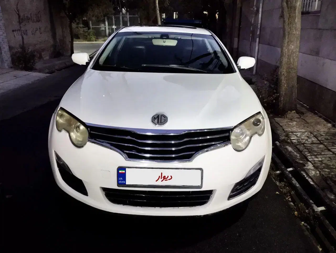 ام جی ۵۵۰ شوالیه ۲۰۱۰ تمیز|خودرو سواری و وانت|تهران, گلستان (شهرک راه آهن)|دیوار