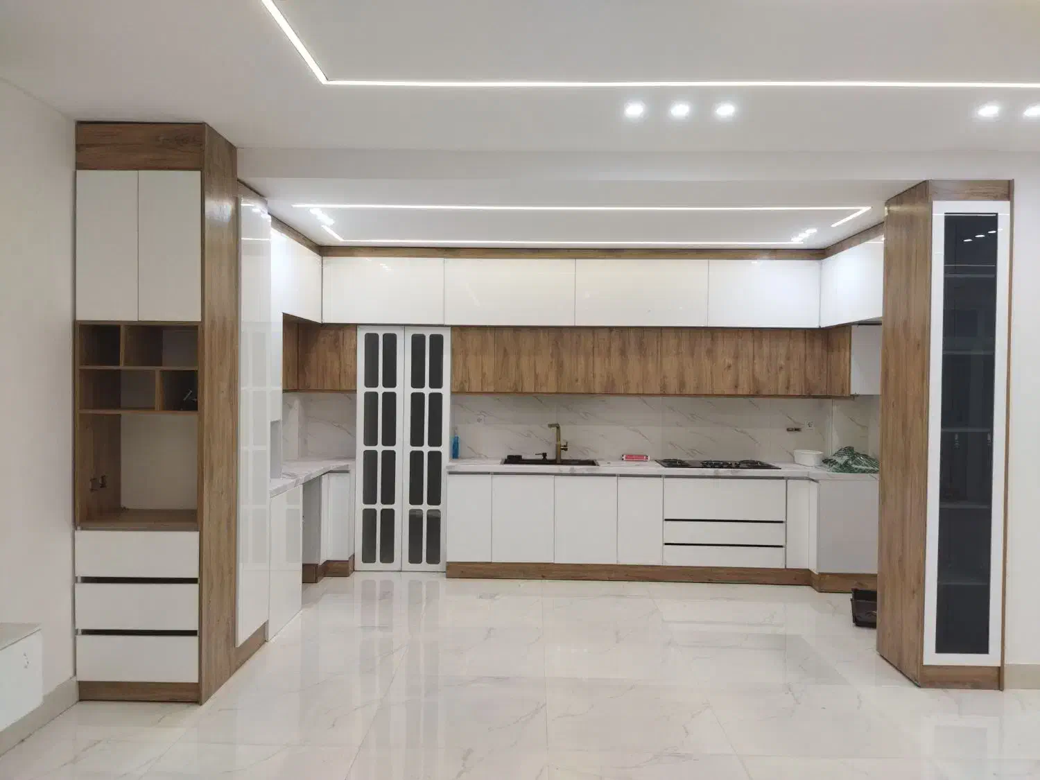 اجرای تخصصی انواع کابینت آشپزخانه و کمد دیواری|خدمات پیشه و مهارت|جم, |دیوار