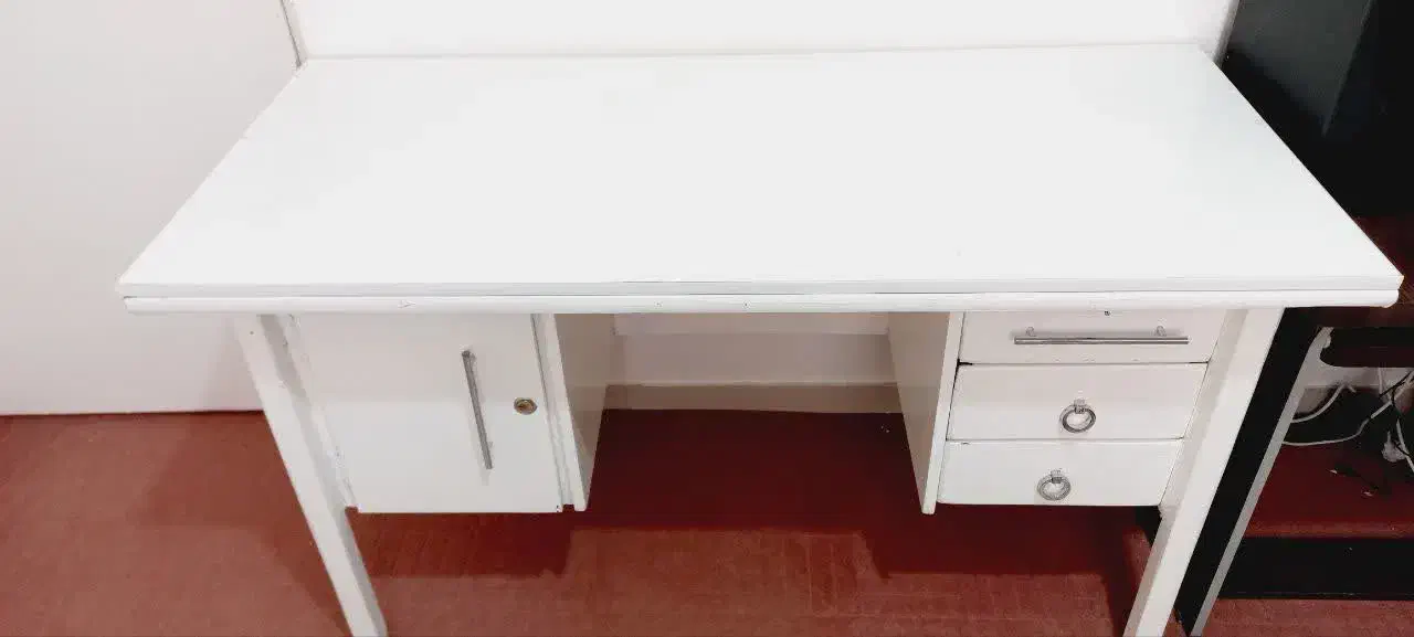 وسایل شیک لاکچری نو آک جهیزیه سیسمونی بعلت مهاجرت|حراج|قم, آزادگان|دیوار