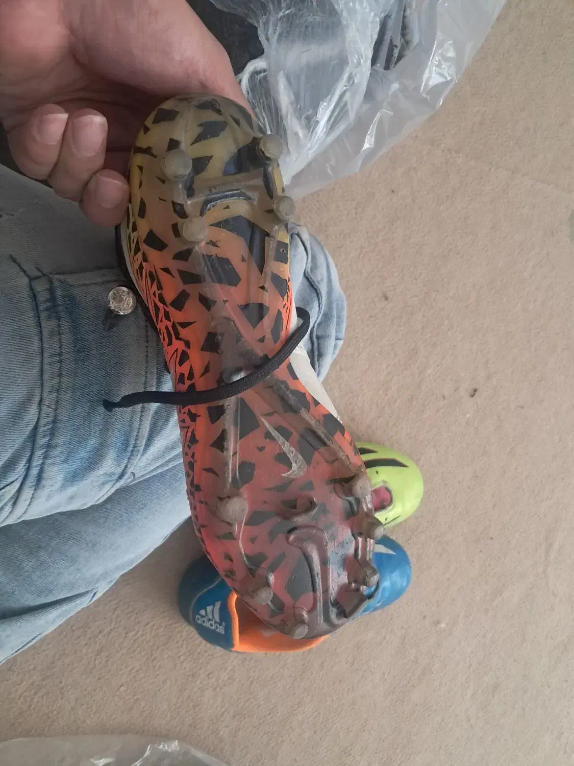 ۲عدد کفش استوک و یک عدد سالنی|کیف، کفش، کمربند|اراک, |دیوار