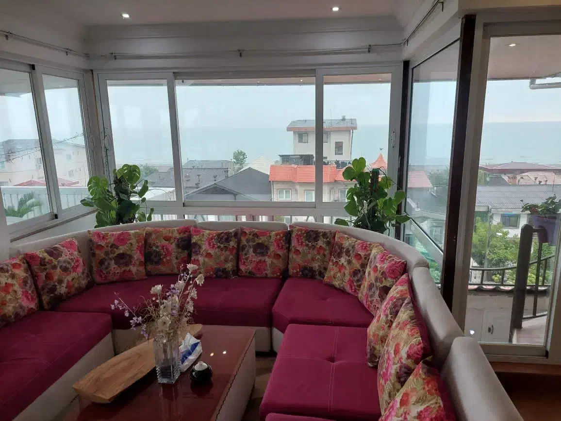 تک واحد ۱۳۵ متر با ۴۵ متر سوئیت مجزا ویو دریا|فروش آپارتمان|خرم‌آباد (تنکابن), |دیوار