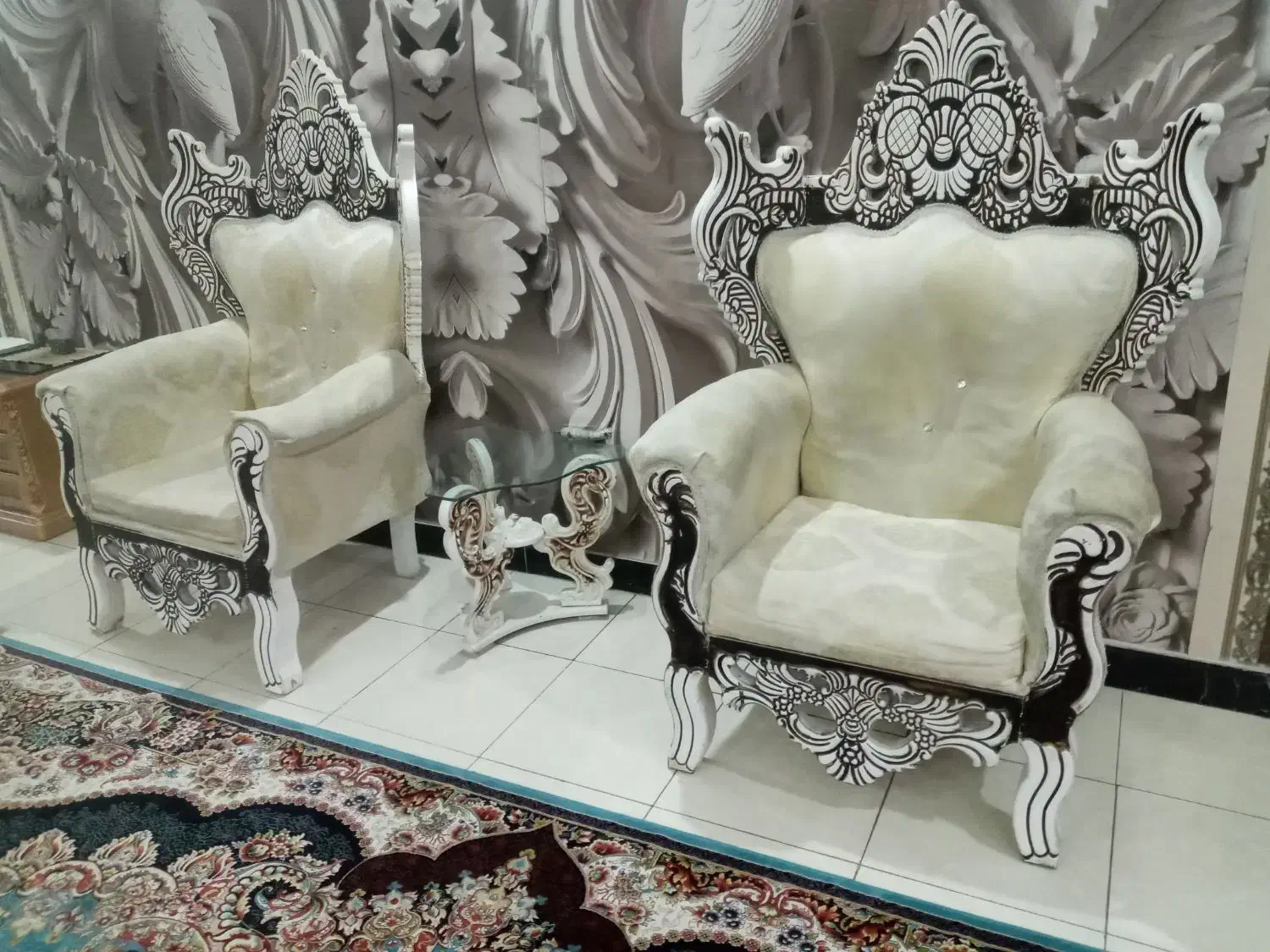 مبل و میز سلطنتی بسیار ارزان فروش فوری|مبلمان خانگی و میز عسلی|فردیس, شهرک ۱۱۰|دیوار