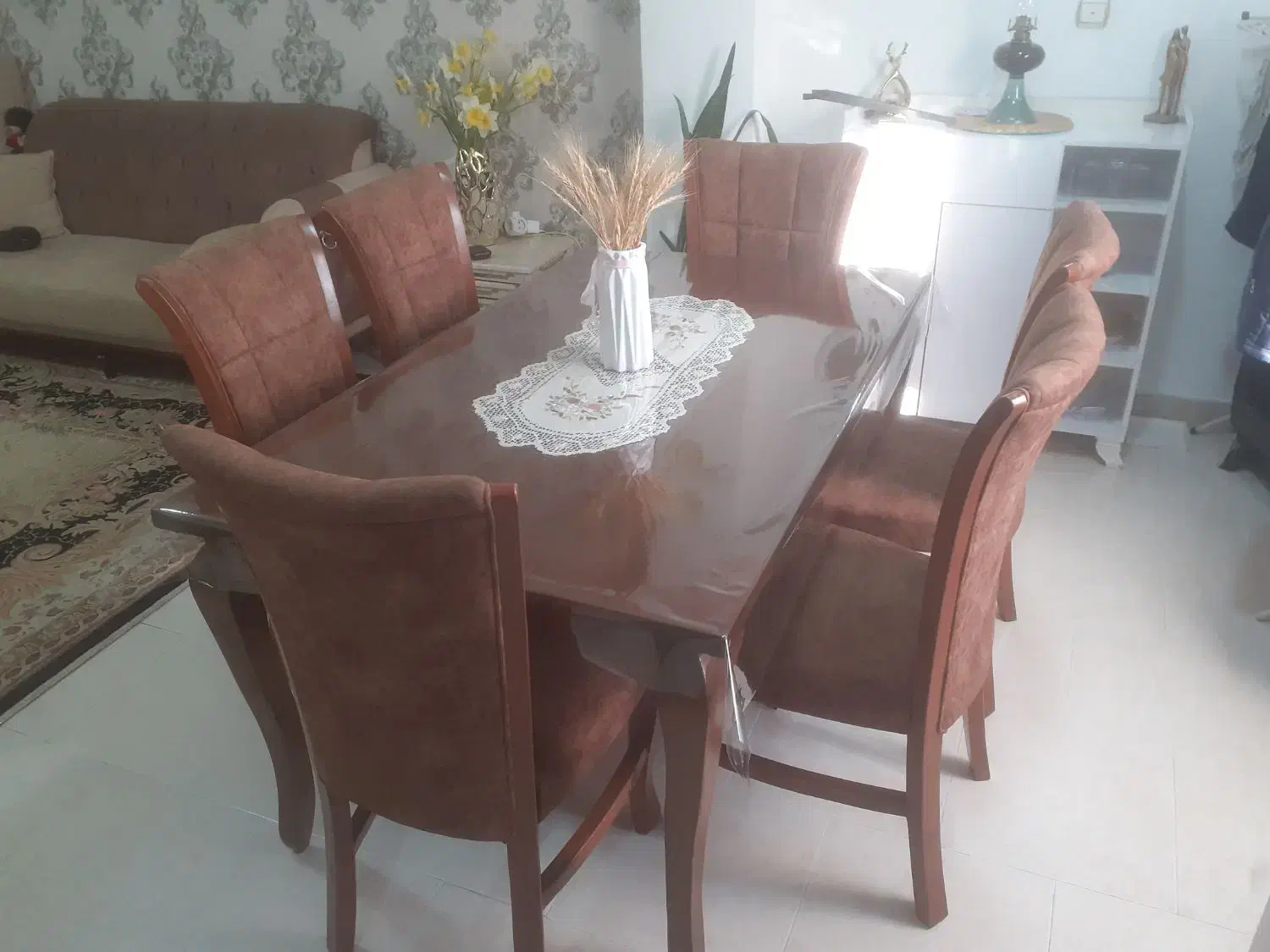 میز نهار خوری|میز و صندلی غذاخوری|رشت, دیانتی|دیوار