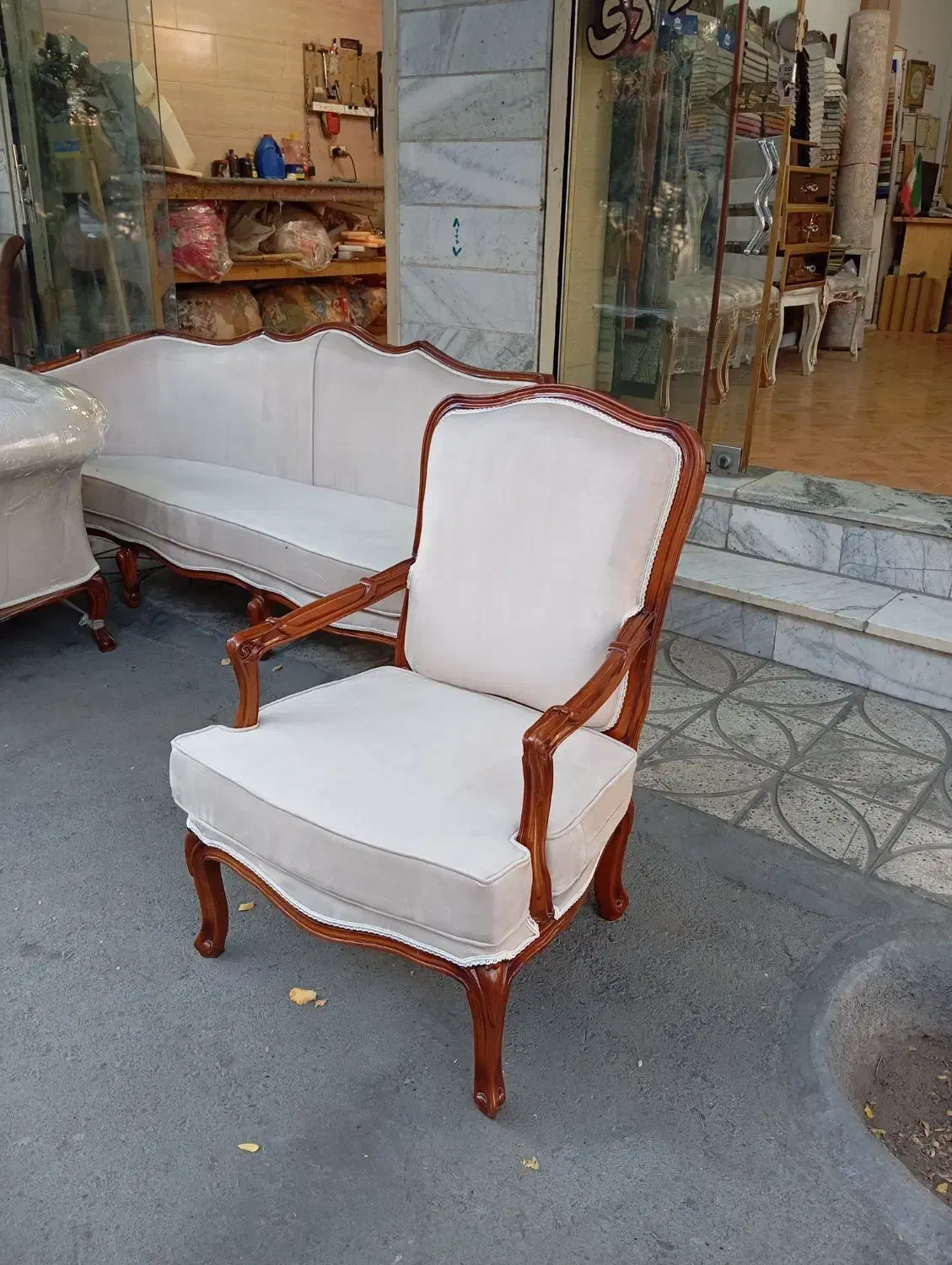 مبل فرانسوی *اقساط*|مبلمان خانگی و میز عسلی|ورامین, شهرک مدرس|دیوار