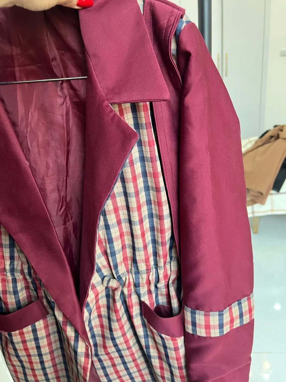 بارانی|لباس|ارومیه, |دیوار