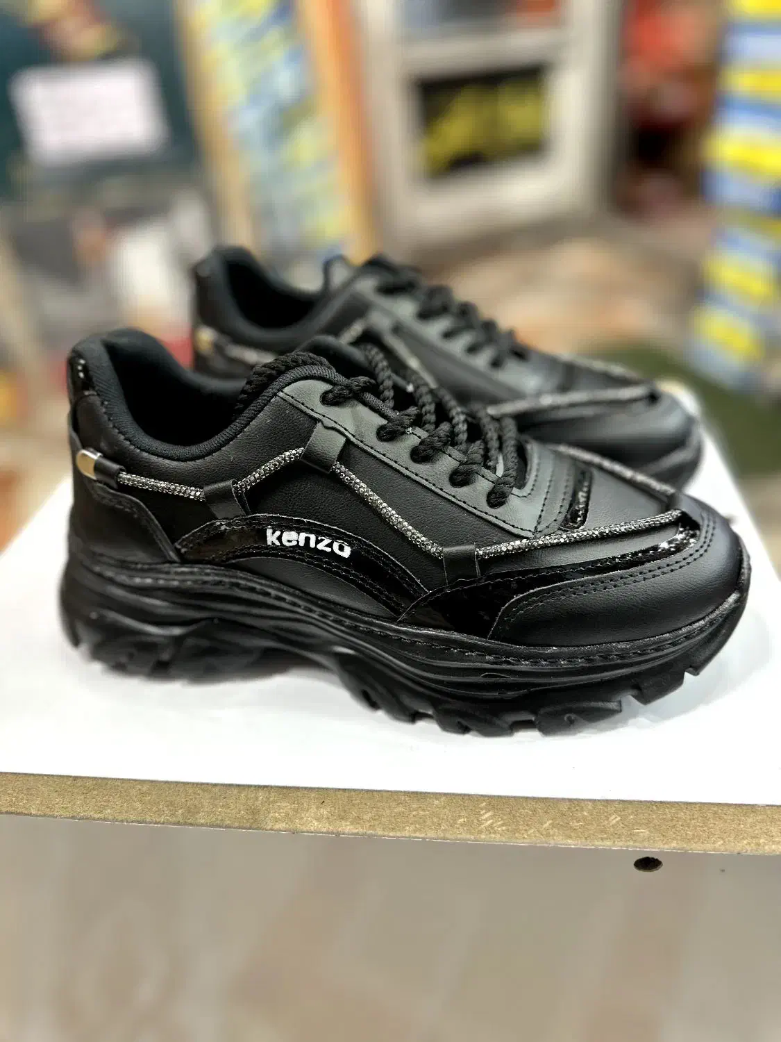 (کفش بابک ترکان)اسپرت طبی  لژدار مدل کنزو ونس نگین|کیف، کفش، کمربند|تبریز, |دیوار