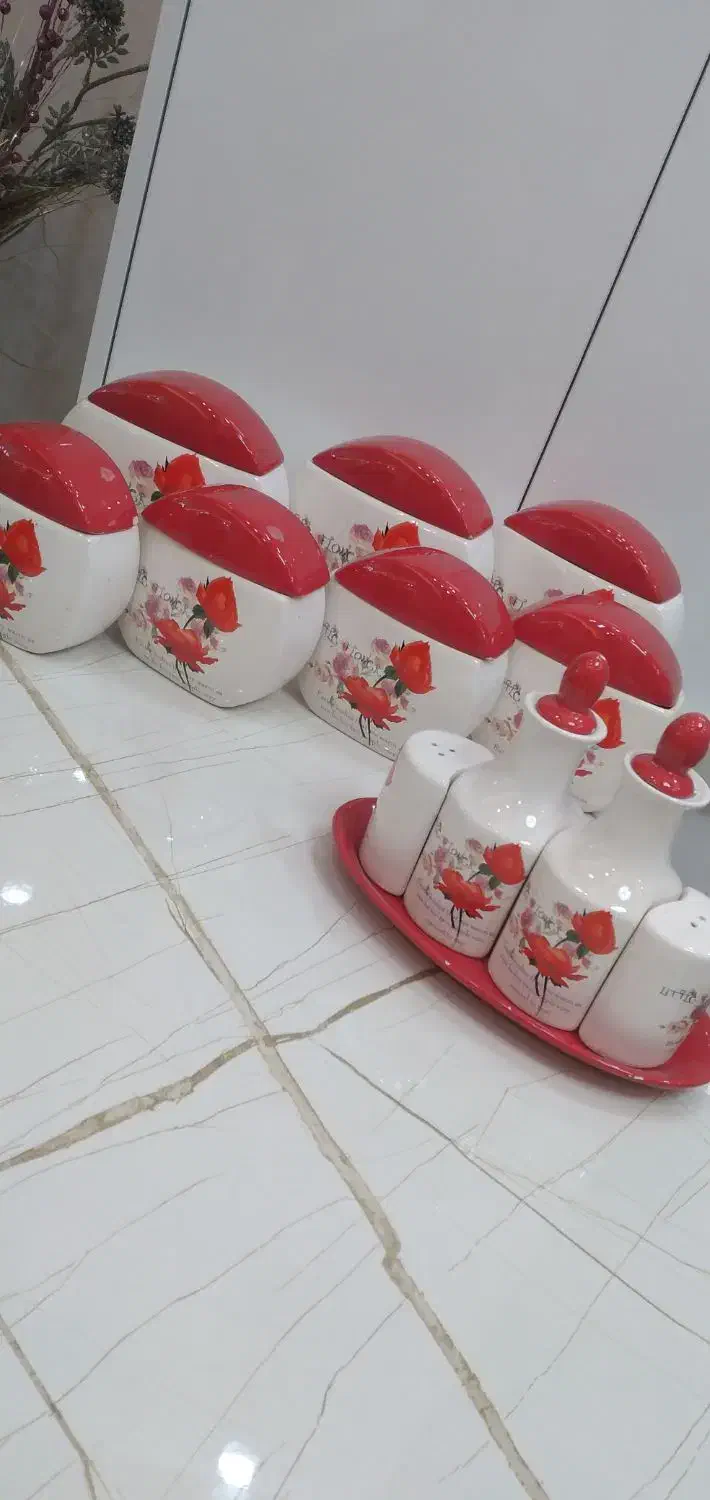 پا سماوری خوشگل|ظروف نگهدارنده، پلاستیکی، یک‌بارمصرف|تبریز, |دیوار