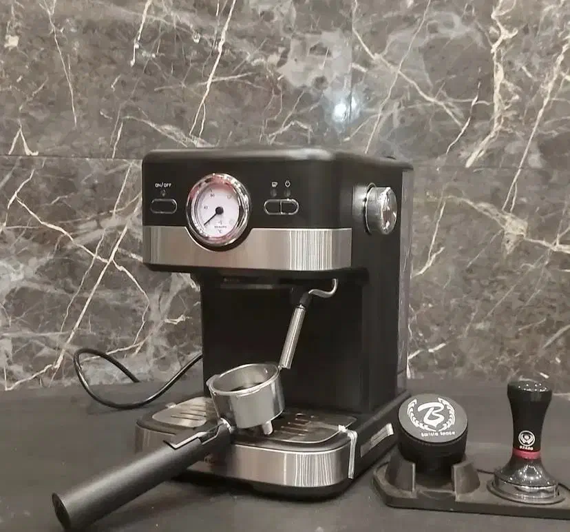 اسپرسوساز مباشی ۲۰۴۴اقساط قهوه ساز لواک یونیک لایف|سماور، چایساز، قهوهساز|قم, صدوق|دیوار