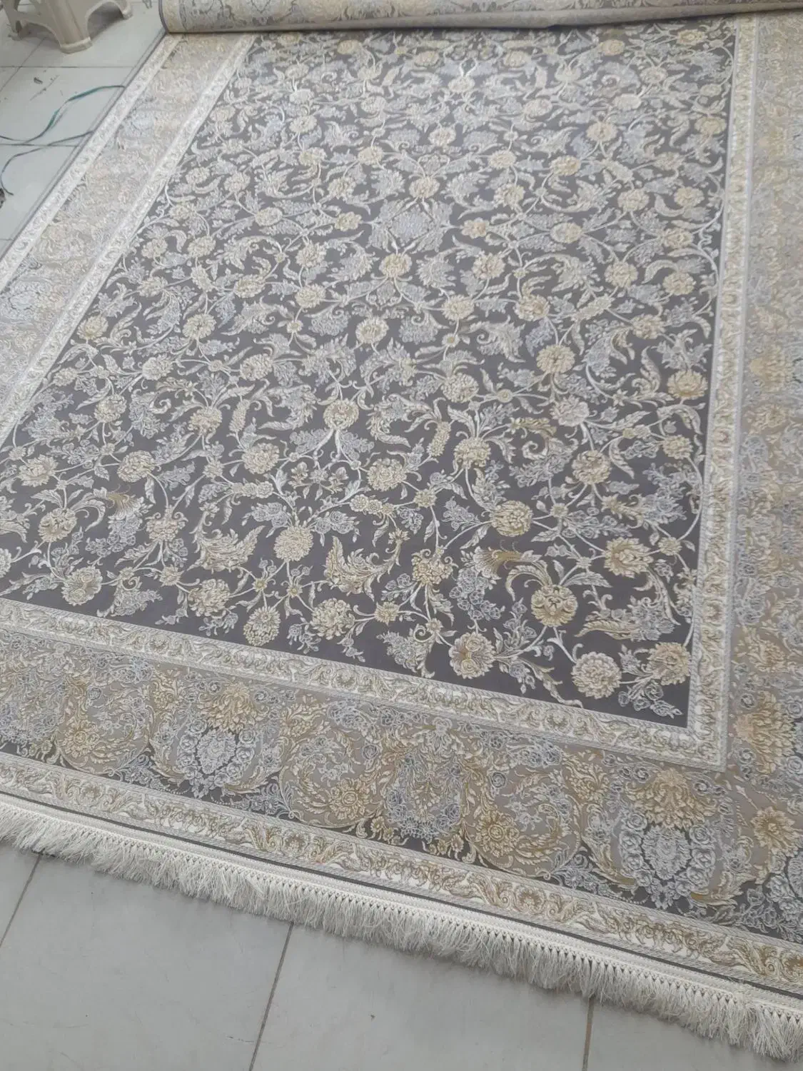 فرش ۹متری ۱۲۰۰ شانه جنس درجه یک|فرش|شراء, |دیوار