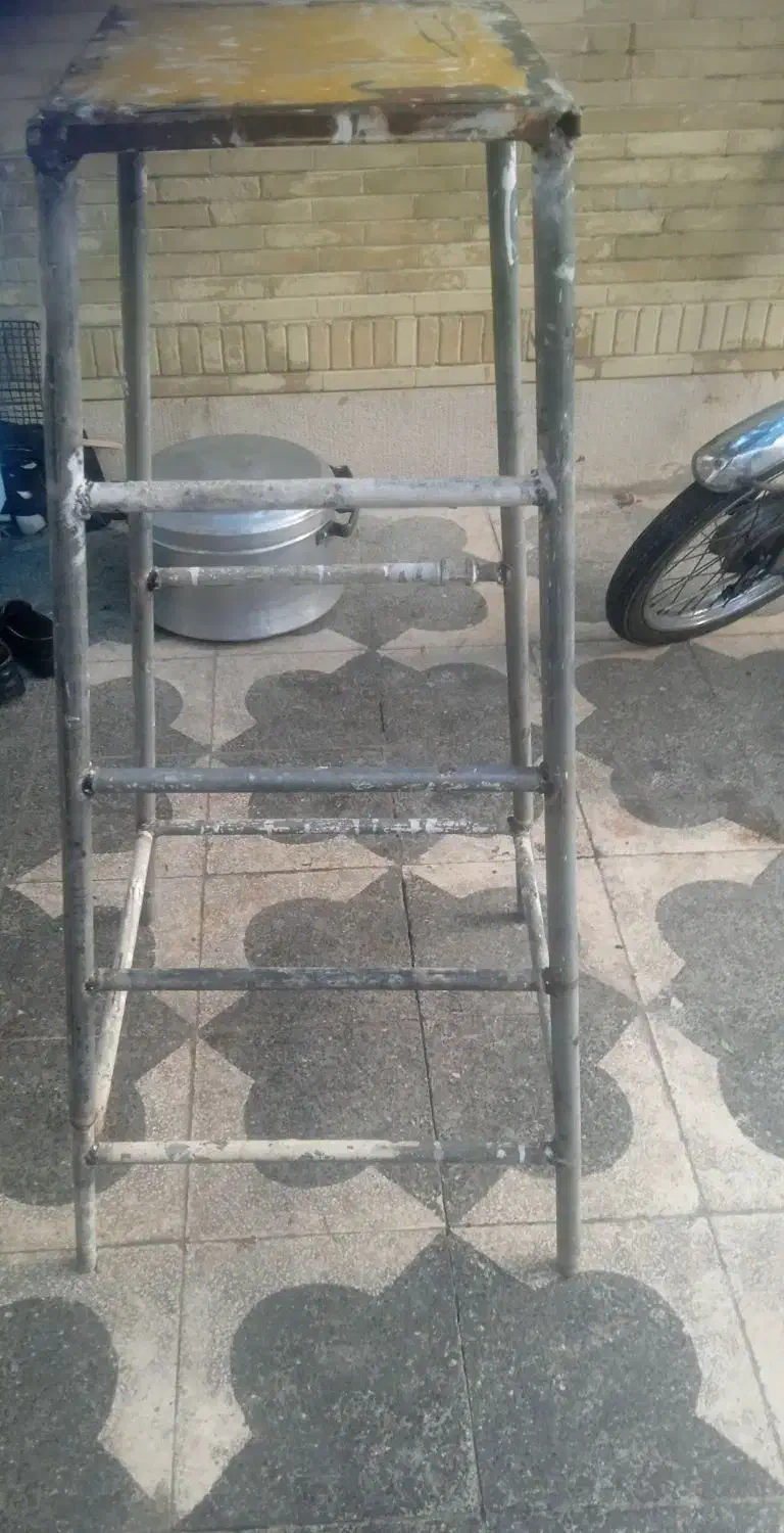 فروش چهار پایه آهنی|ابزارآلات|شیراز, شهرک سعدی|دیوار