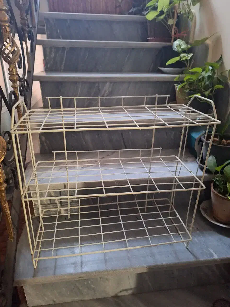 جاکفشی ۳طبقه تمیز وسالم ونو|جاکفشی، کمد، دراور|تبریز, |دیوار