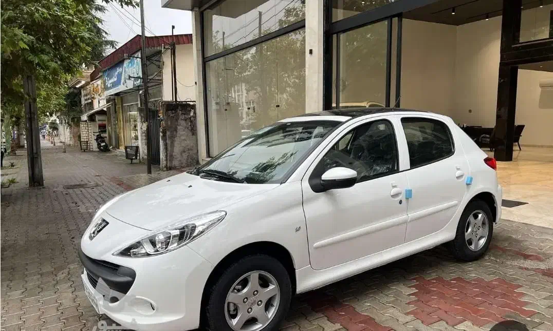 207دنده سقف پانا مدل 1404|خودرو سواری و وانت|تهران, بهداشت|دیوار