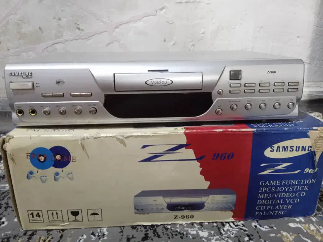 دی وی دی سامسونگ|پخشکننده DVD و ویدیو|شیراز, فخرآباد (دروازه کازرون)|دیوار