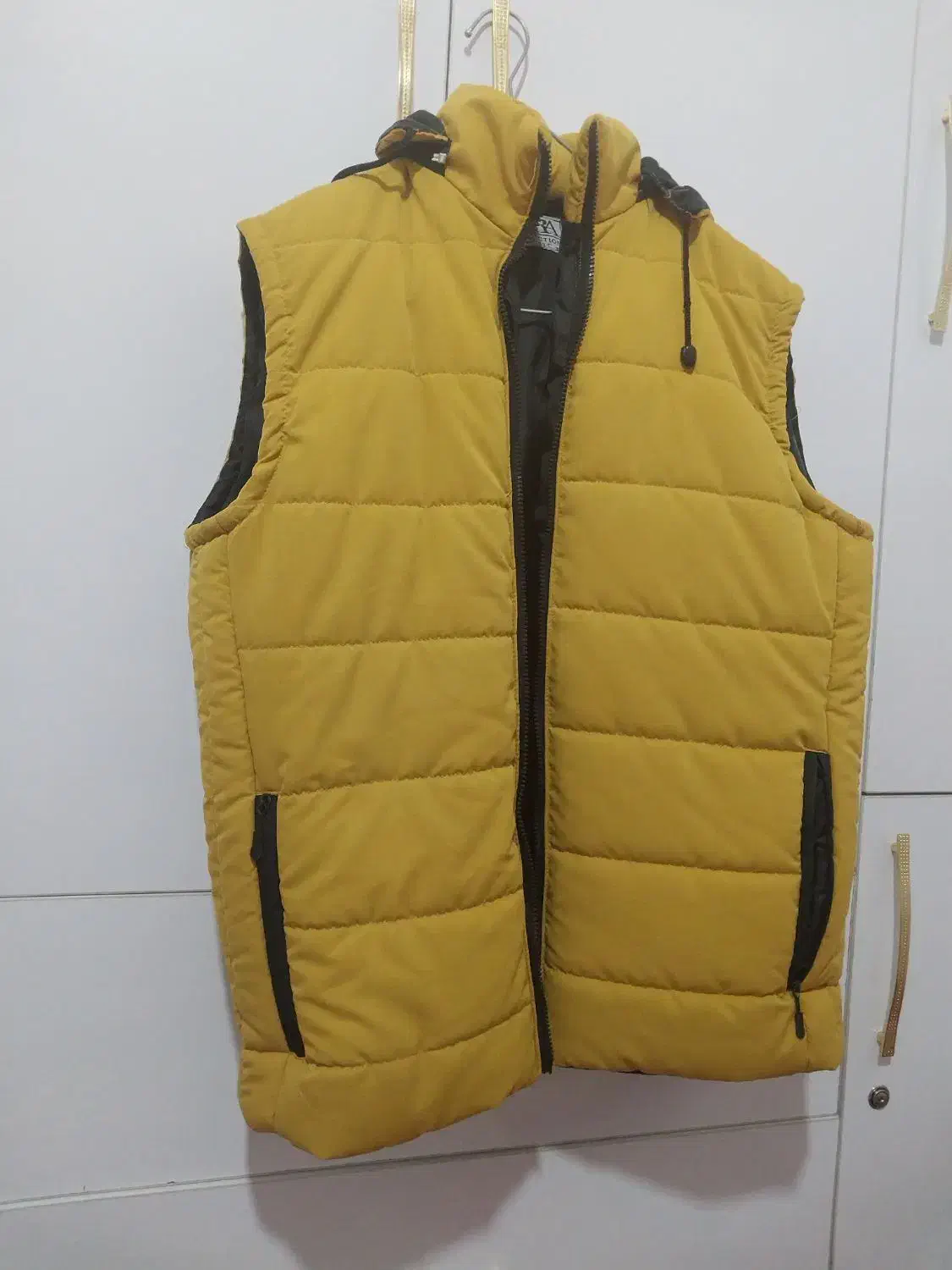 پافر|لباس|یاسوج, |دیوار