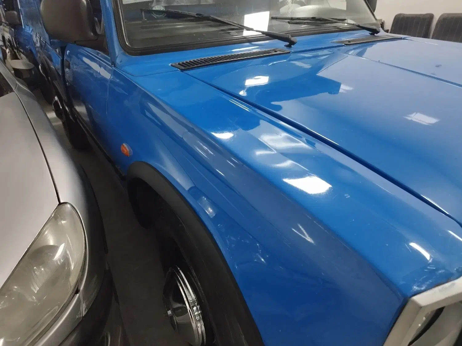 نیسان|خودرو سواری و وانت|نیشابور, منظر|دیوار