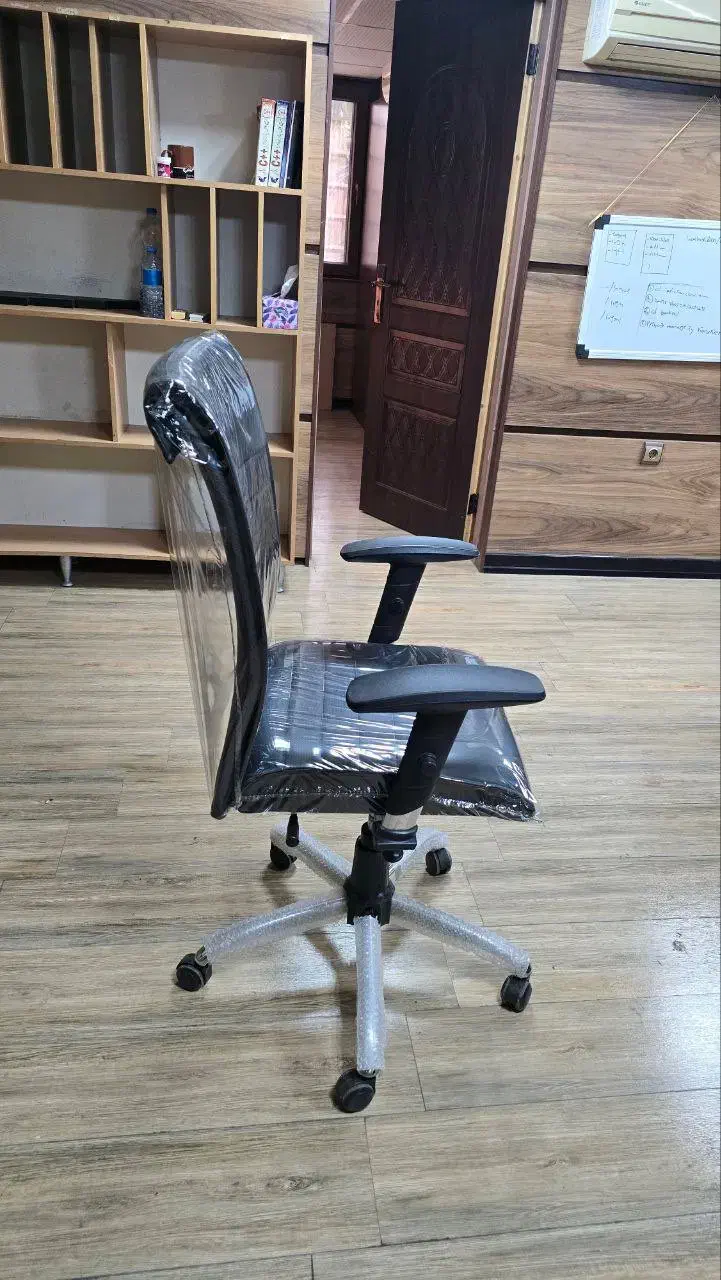 صندلی چرخ دار|صندلی و نیمکت|رودسر, |دیوار