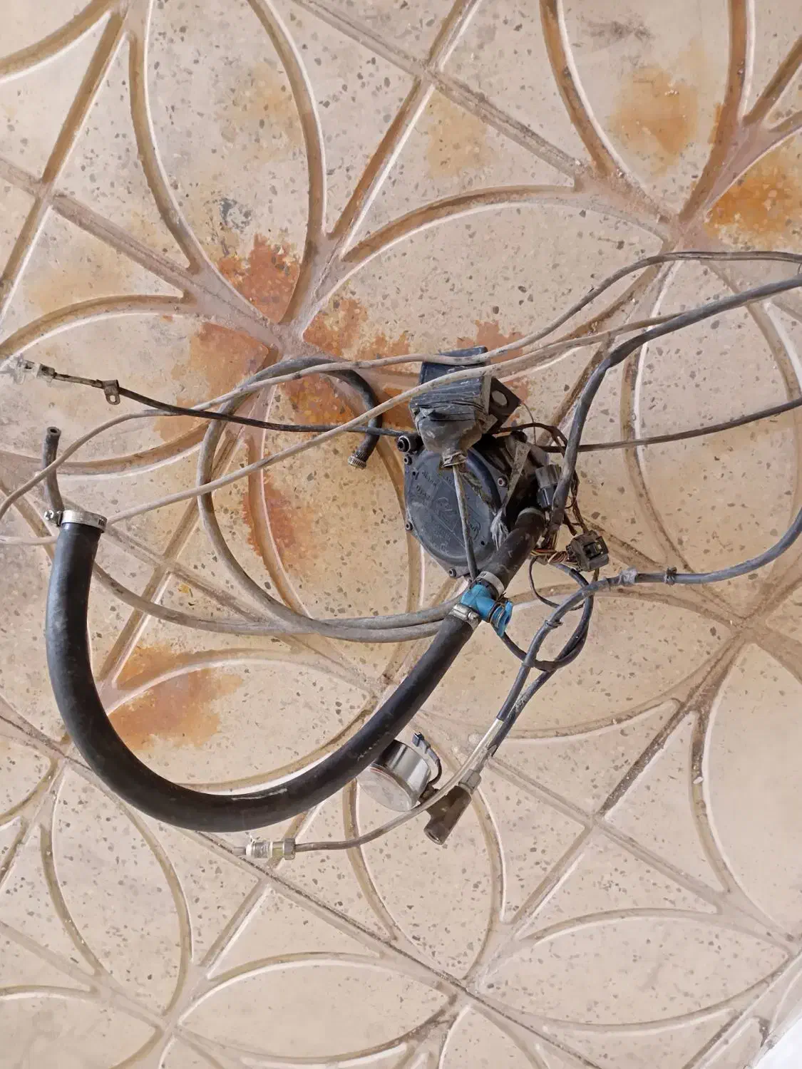 لوازم کامل گازسوز|قطعات یدکی و لوازم جانبی|منجیل, |دیوار