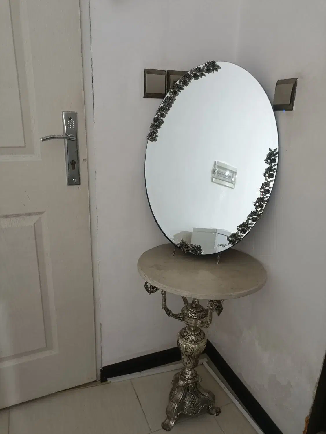 آینه ومیزبرنز|آینه|هشتگرد, شهرک آپادانا|دیوار