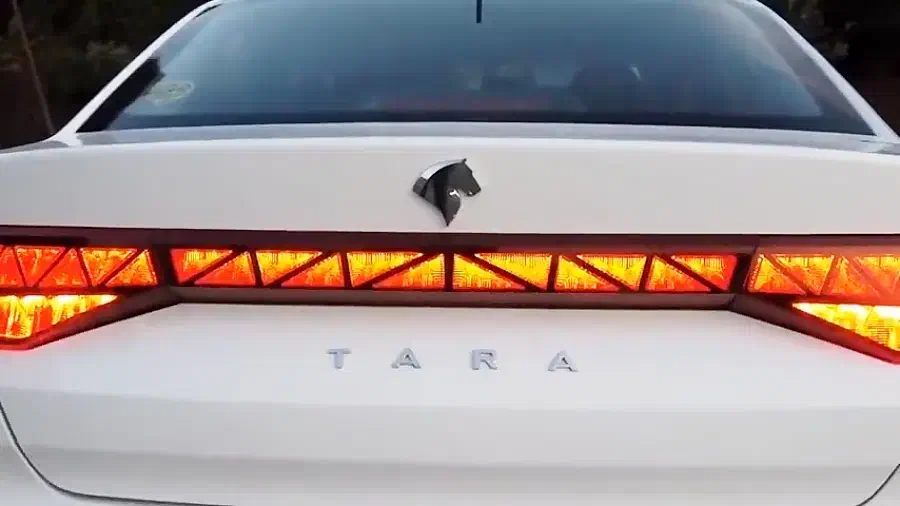 مجموعه چراغ های عقب تارا LED مثلثی بی نقص|قطعات یدکی و لوازم جانبی|تهران, شهرک پرواز|دیوار