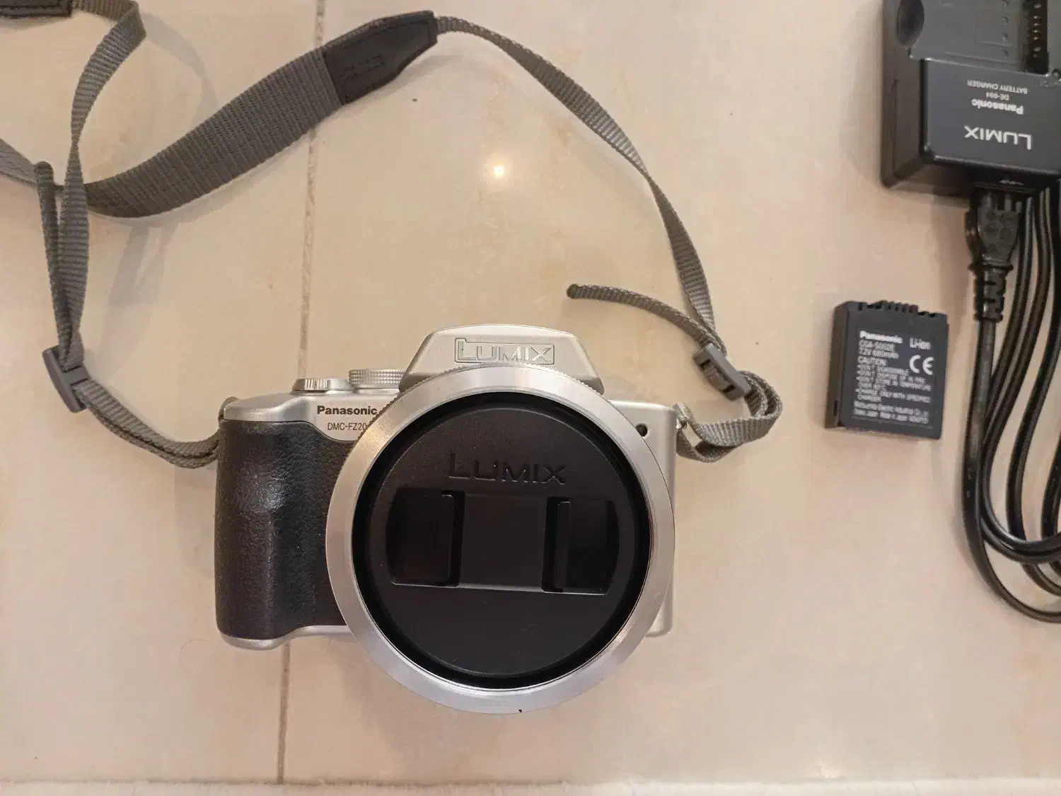 دوربین عکاسی فیلمبرداری پاناسونیک لومیکس DMC-FZ20|دوربین عکاسی و فیلم‌برداری|تهران, شمس‌آباد|دیوار