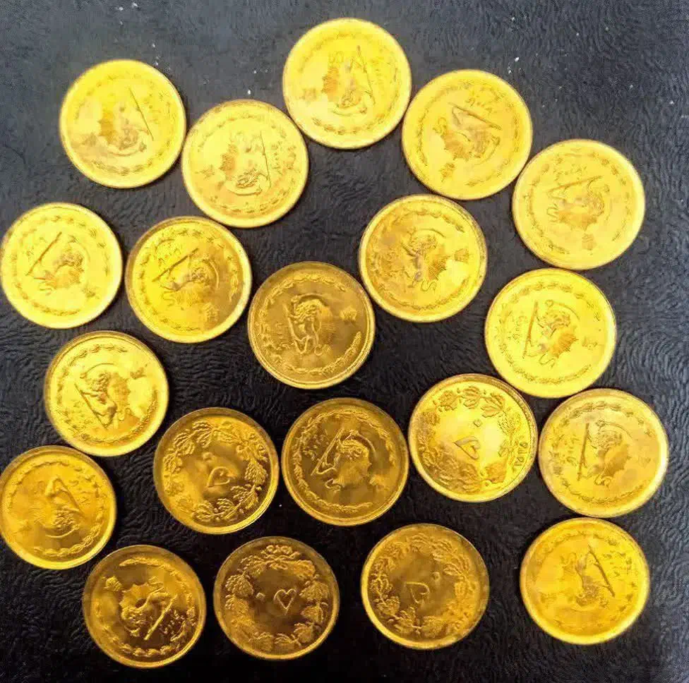 فروش پول  سکه انواع کشوراها|کلکسیون سکه، تمبر، اسکناس|نجف‌آباد, شریعتی غربی|دیوار