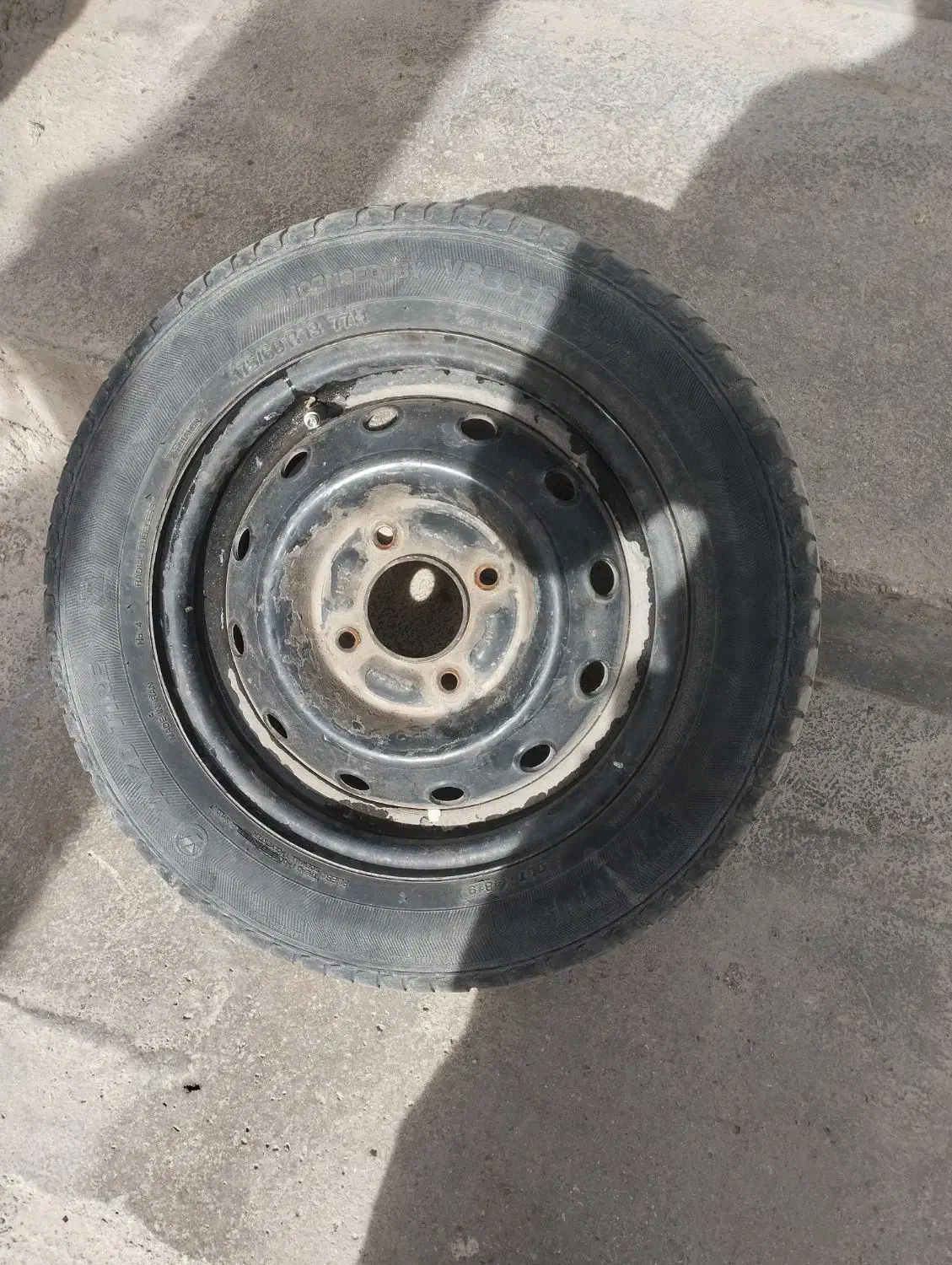 رینگ و لاستیک پیکان|قطعات یدکی و لوازم جانبی|جوانرود, |دیوار