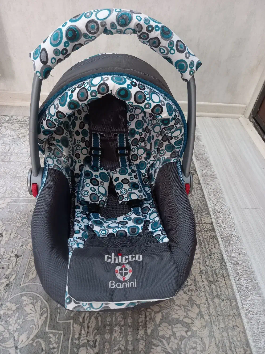 هم کریر میشه هم صندلی ماشین.دخترو پسرنداره|کالسکه و لوازم جانبی|اردبیل, |دیوار