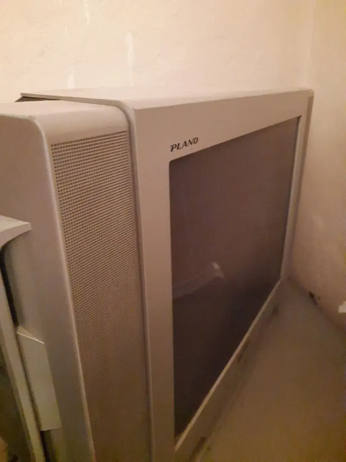 تلویزیون|تلویزیون و پروژکتور|محمدیه-قزوین, |دیوار