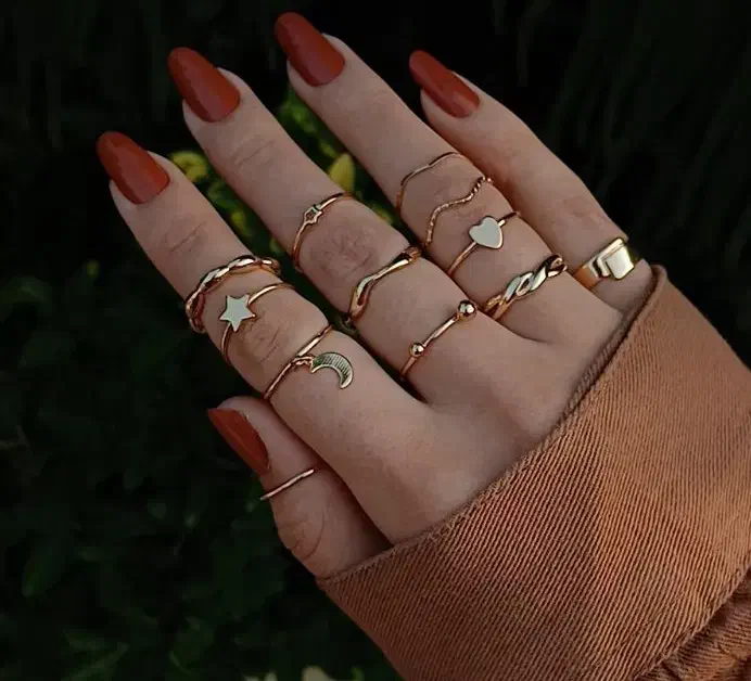 انگشتر|بدلیجات|رشت, دروازه لاکان|دیوار