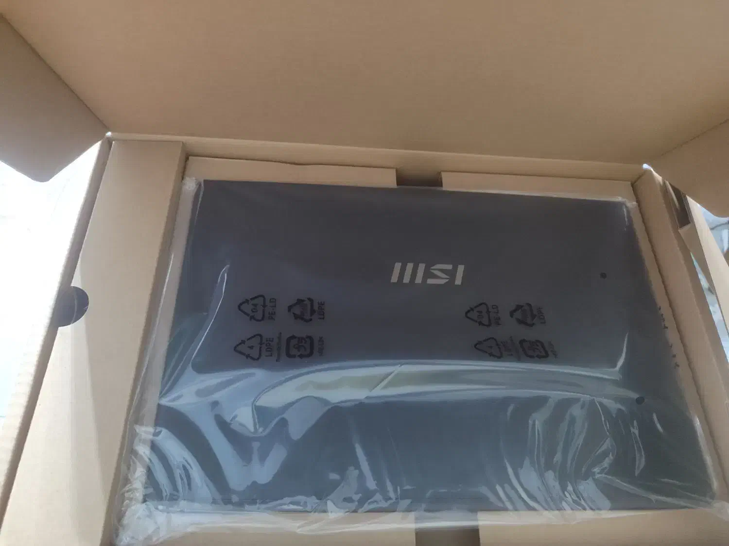 laptop MSI modern 15 b13m|رایانه همراه|تهران, جمهوری|دیوار