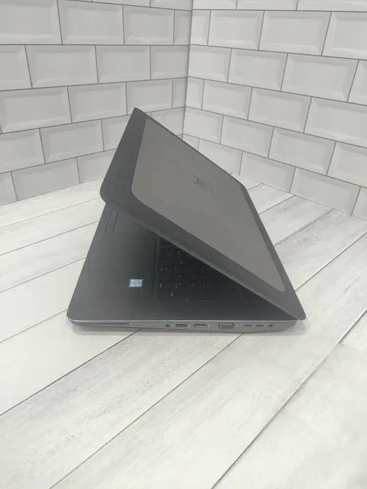 HP ZBook 17 G3لپتاپ صنعتی باگرافیک 8GB نقد اقساط|رایانه همراه|تهران, میدان ولیعصر|دیوار