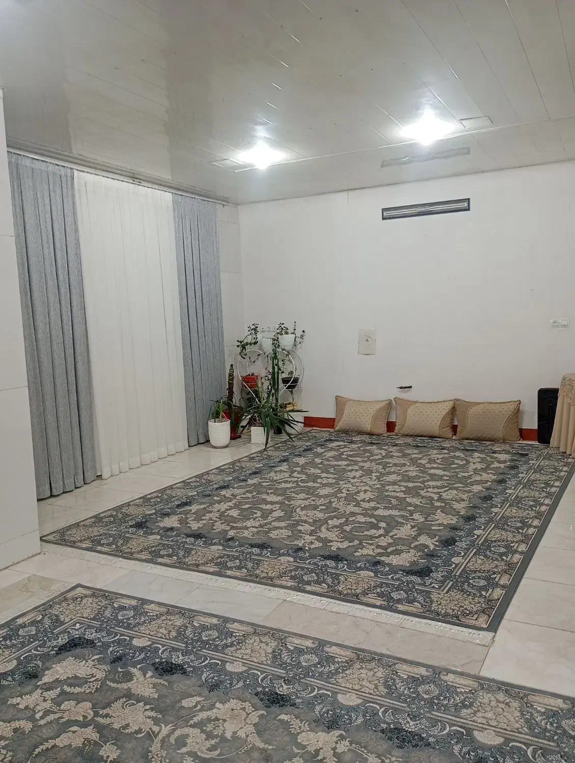 سوییت کوتاه مدت|اجارهٔ کوتاه‌مدت آپارتمان و سوئیت|لردگان, |دیوار