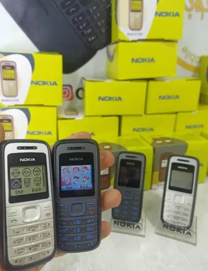 گوشی ساده نوکیا 1200اصل اورجینال شکلک دار nokia|موبایل|تبریز, |دیوار