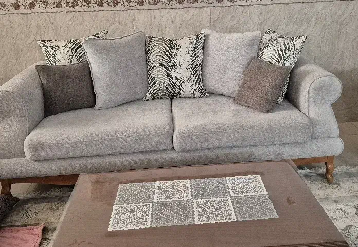 فروش مبل ۷نفره کاملا نو و سالم با جلو مبلی|مبلمان خانگی و میز عسلی|مهریز, |دیوار