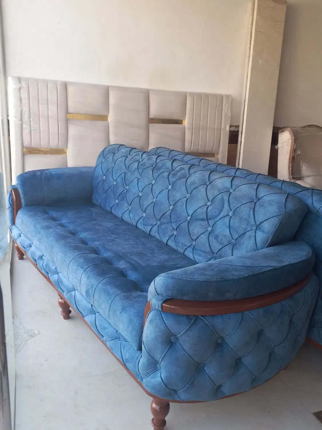 مبل راحتی محکمو بادوام|مبلمان خانگی و میز عسلی|الوند, |دیوار