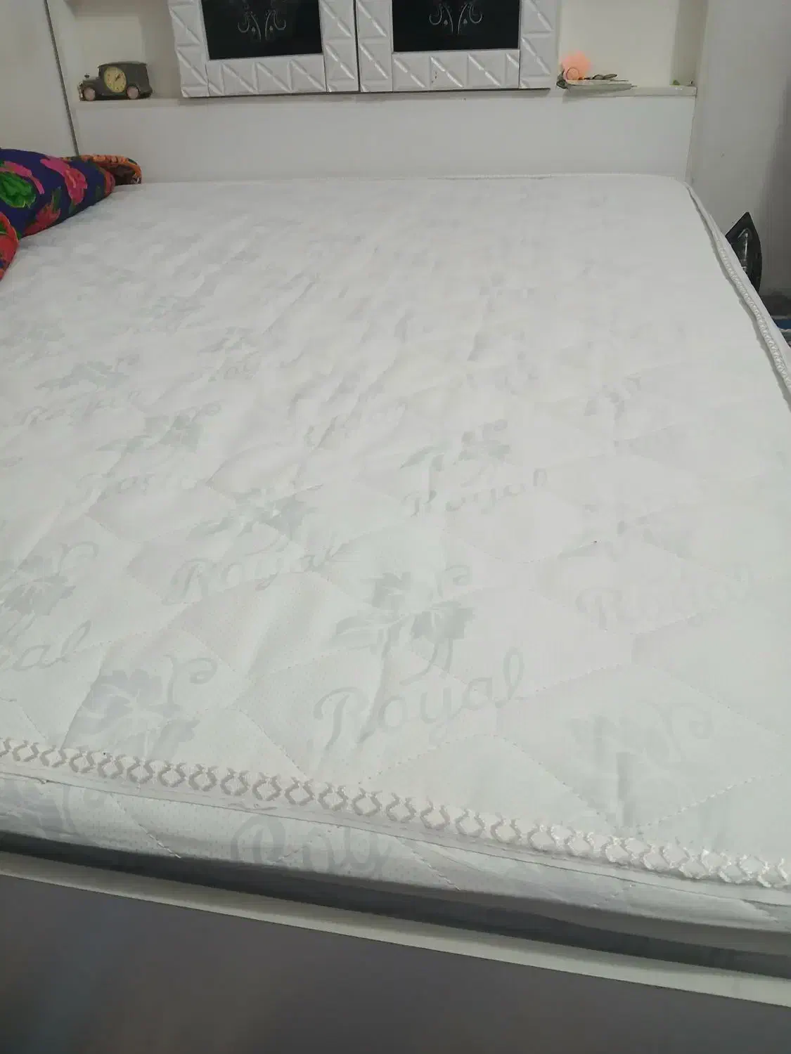 تخت خواب دو نفره به همراه تشک|تخت و سرویس خواب|زاهدان, |دیوار